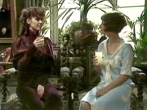 Nyssa meets her doppleganger, Ann. What is it with Doctor Who and dopplegangers?