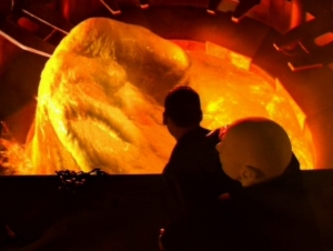 The Doctor confronts the Nestene consciousness underneath the London Eye.